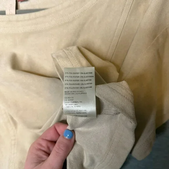 Anthropologie Pilcro Faux Suede Tee Size Large Beige Cropped Top - Picture 6 of 7